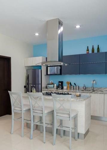 Apartamento Departamento En Zona Dorada, Cerca De La Playa