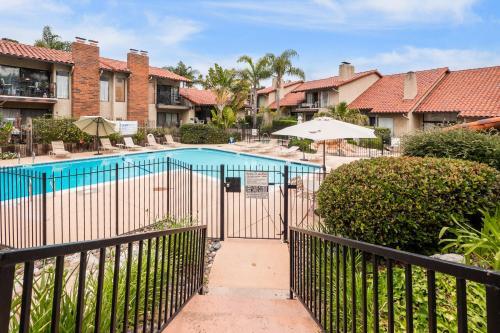 La Costa Village Charm