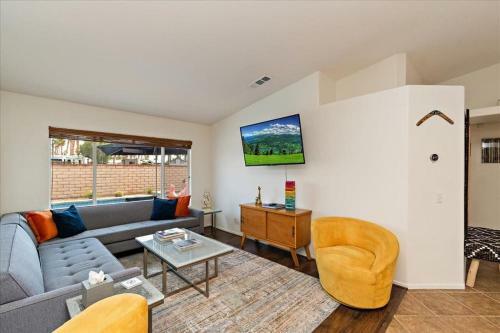 Friends & Family Getaway W Priv Pool Spa