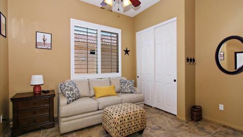 Desert Escape 2 Master Suites In Priv Country Club