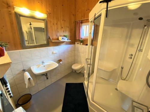 Uriges Chalet Auf �ber 1250m +dampfbad +netflix!