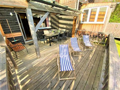 Uriges Chalet Auf �ber 1250m +dampfbad +netflix!