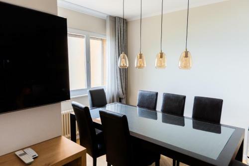 Residence Four Bedroom Apartment Lake View-montreux