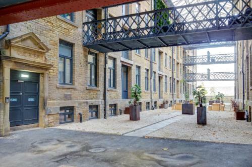 Stylish 'new York Loft' 2 Bed Apartment
