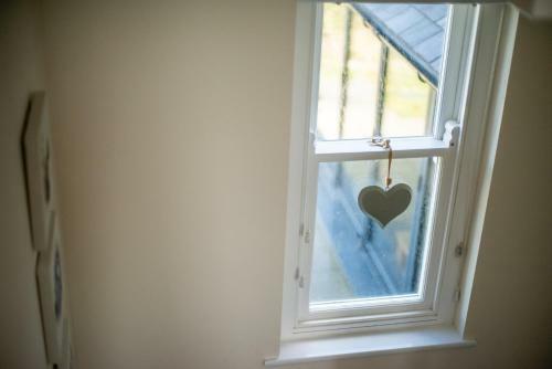 Grand House With Sea Views Sleeps 14 In Broadhaven