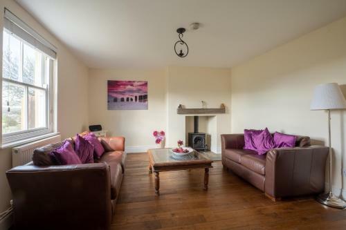 Grand House With Sea Views Sleeps 14 In Broadhaven