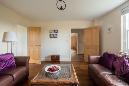 Grand House With Sea Views Sleeps 14 In Broadhaven