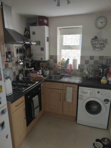 Captivating 1-bed Apartment In Bournemouth