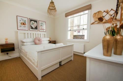 Waterloo Apartment - By Brighton Holiday Lets