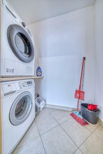 City Caf� - Central Apartment