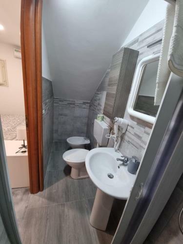 Hostal Camera Matrimoniale