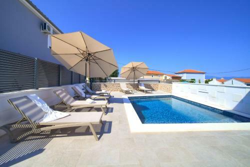 Holiday House Quarnaro