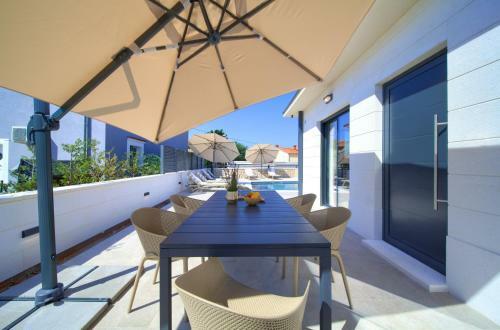 Holiday House Quarnaro