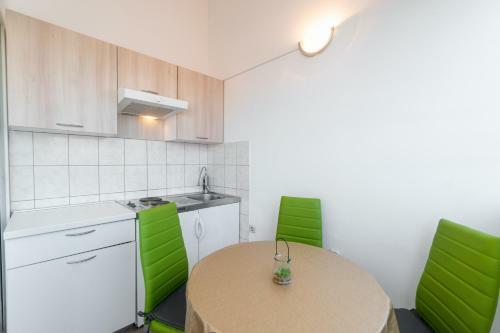Apartments Bla?evi?