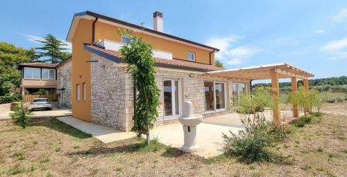 Casa Dorjana