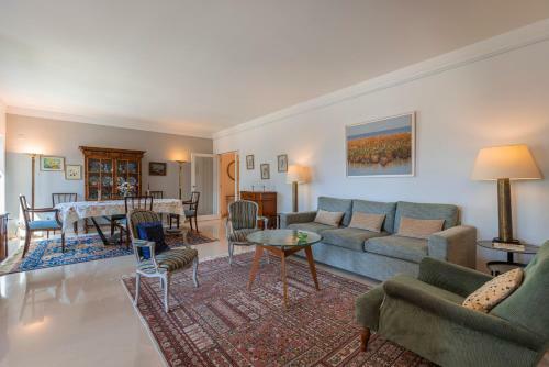 Apartamento Luxurious Two Bedroom Colina Park