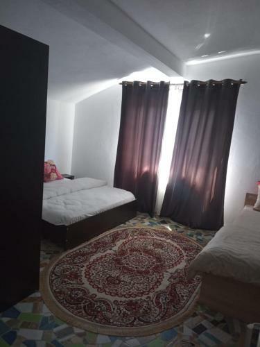 Casa Pestera Ponicova