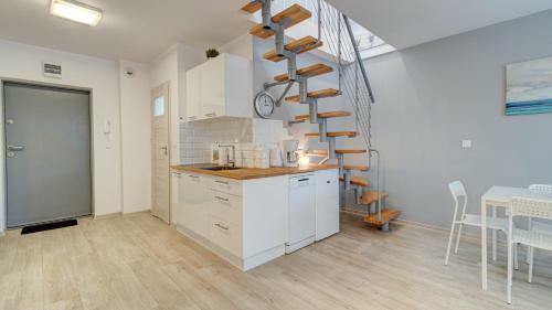 Apartament Ksandra Mare - Aprent