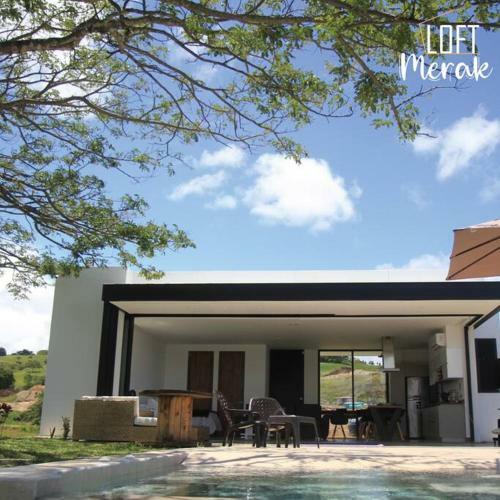 Villa Loftmerak