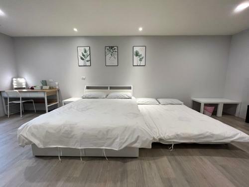 Fengyuan Green Self B&B