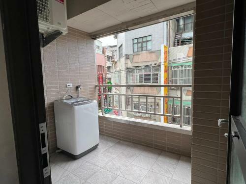 Fengyuan Green Self B&B