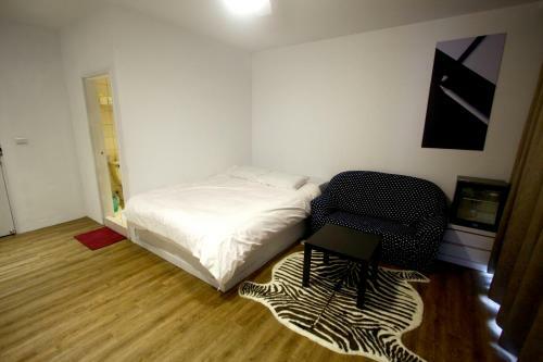 Fengyuan Green Self B&B