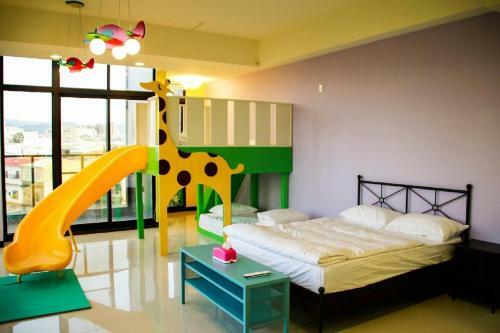 Fengyuan Green Self B&B