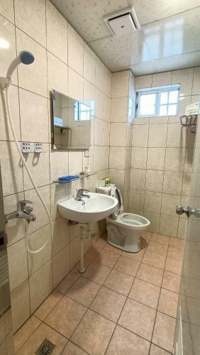 Fengyuan Green Self B&B