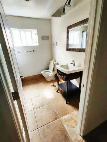 Entire Home King Size 3b 2ba