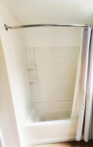 Entire Home King Size 3b 2ba