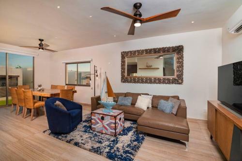 Villa 3br Casa, Pool/gym, 3 Min From Downtown Cabo