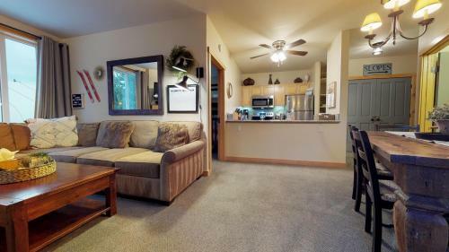 Juniper #351 -end Unit With Mountainside Views! Pool, Spas, Gym!