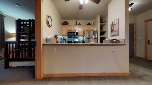 Juniper #351 -end Unit With Mountainside Views! Pool, Spas, Gym!
