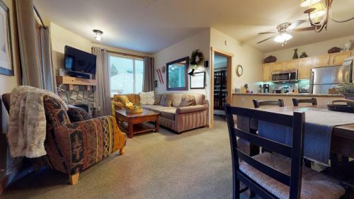 Juniper #351 -end Unit With Mountainside Views! Pool, Spas, Gym!