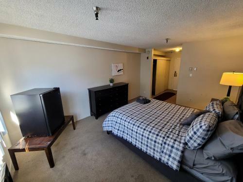 Hotel (c12) Steps Away From Beverly Hills Unit