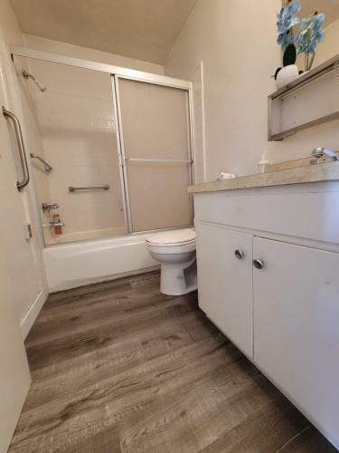 Hotel (c20) Large & Cozy Unit
