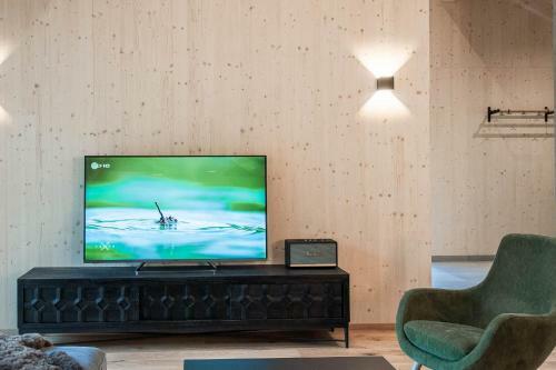 Th�rl 149 - Skandinavisches Design Mit Bergblick
