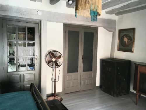 La Casona Del T�o Pedro