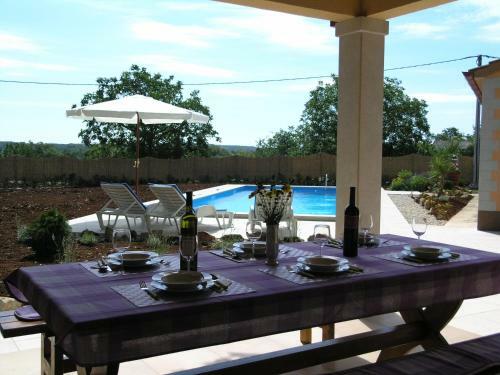 Villa Fragola - Holiday House With Large Garden