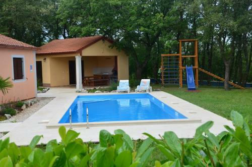 Villa Fragola - Holiday House With Large Garden