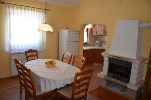 Villa Fragola - Holiday House With Large Garden