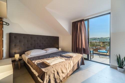 Sutivan Luxury Apartments