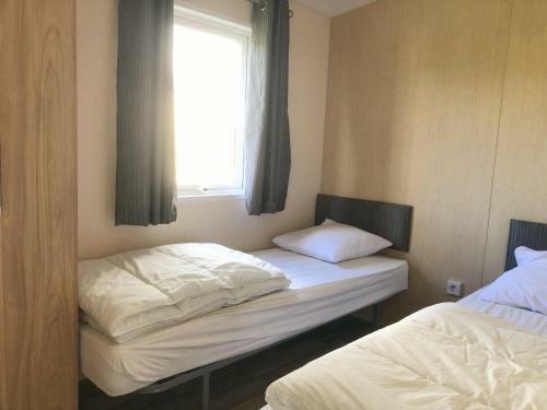 Chalet 577 Op Recreatiepark De Wielen
