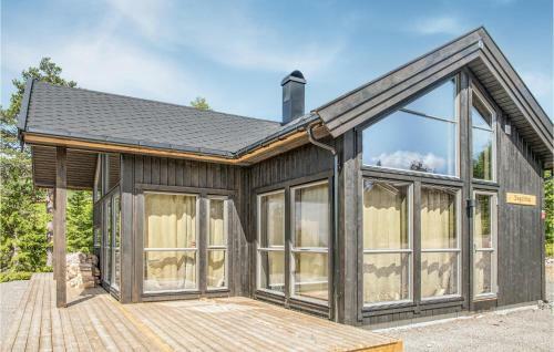Amazing Home In Rena With Wifi And 3 Bedrooms