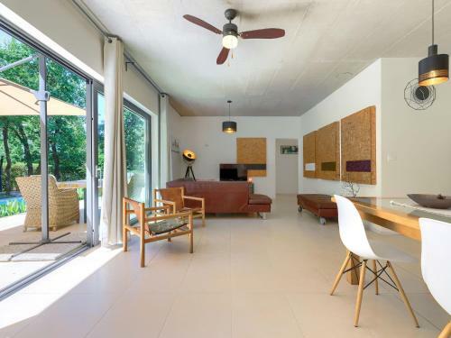 Holiday Home Villa Frleti