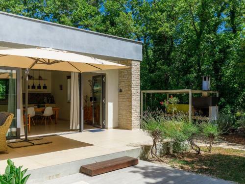 Holiday Home Villa Frleti
