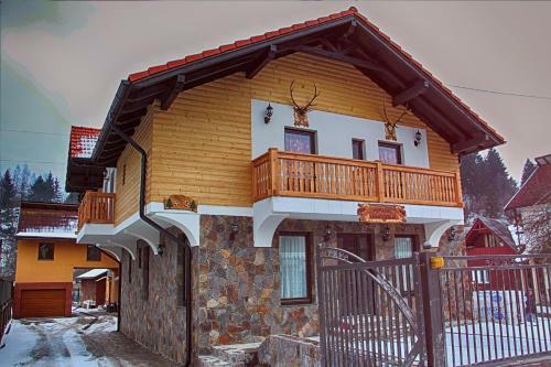 Hostal Popasul Vanatorului