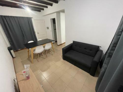 Apartamento Amoblado Sexta Secci�n