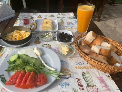 Bed & Breakfast Side Boutique Retreat