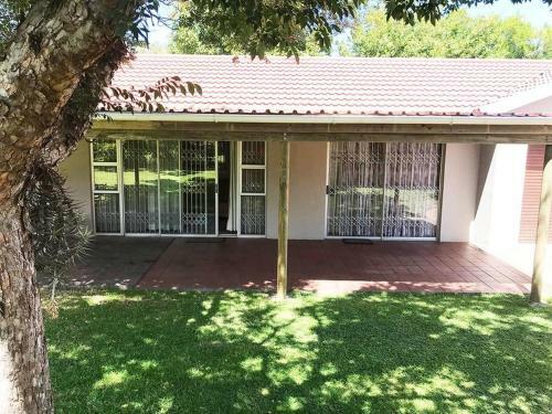 Sedgefield Lagoon Hideout - Kingfisher Drive